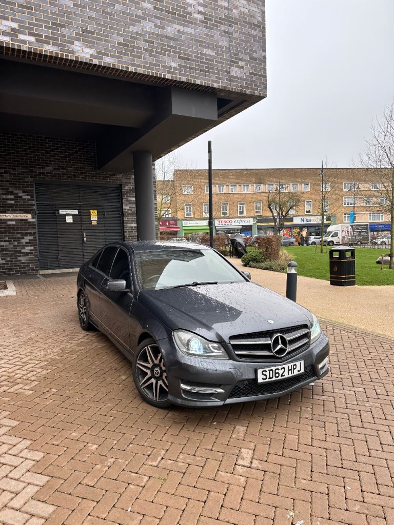 Mercedes-Benz, C CLASS, Saloon, 2012, Semi-Auto, 1595 (cc), 4 doors