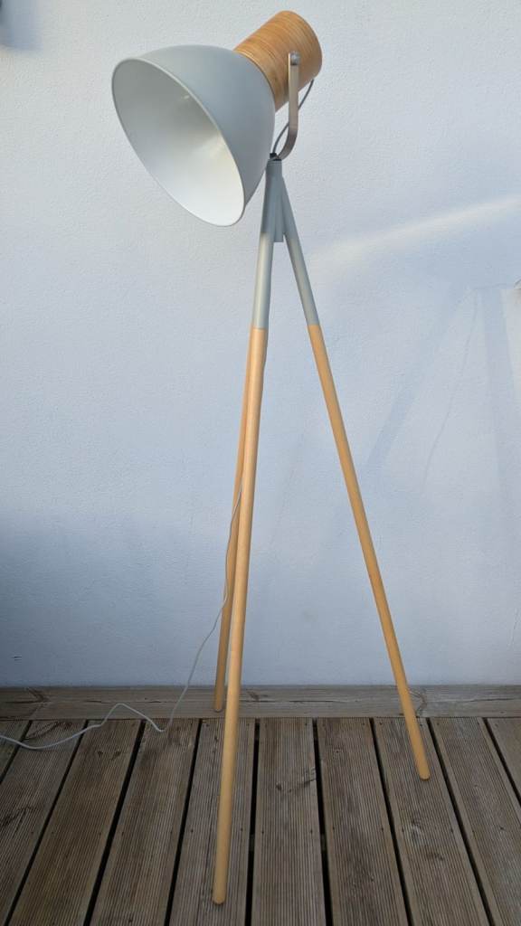 Scandi Tripod Floor Lamp - Grey & Wood