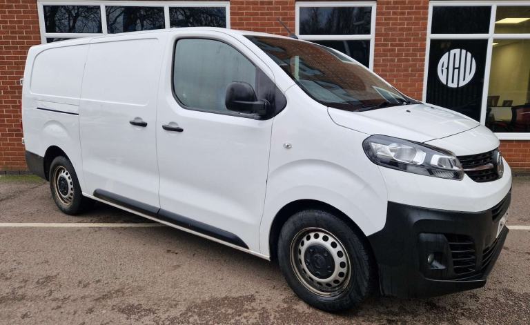 2021 Vauxhall Vivaro 1.5 Vivaro  F2900 Dynamic S/S Panel Van Diesel Manual