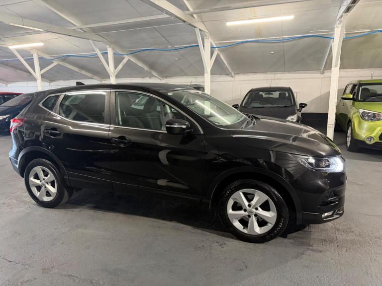 Nissan Qashqai 1.5 dCi Acenta Premium Euro 6 (s/s) 5dr Diesel