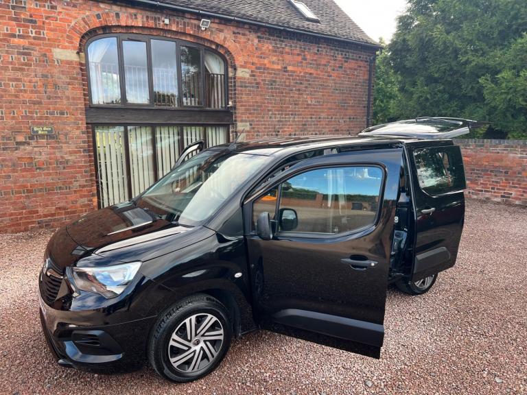 2019 Vauxhall Combo Life 1.5 Turbo D Design 5dr MPV Diesel Manual