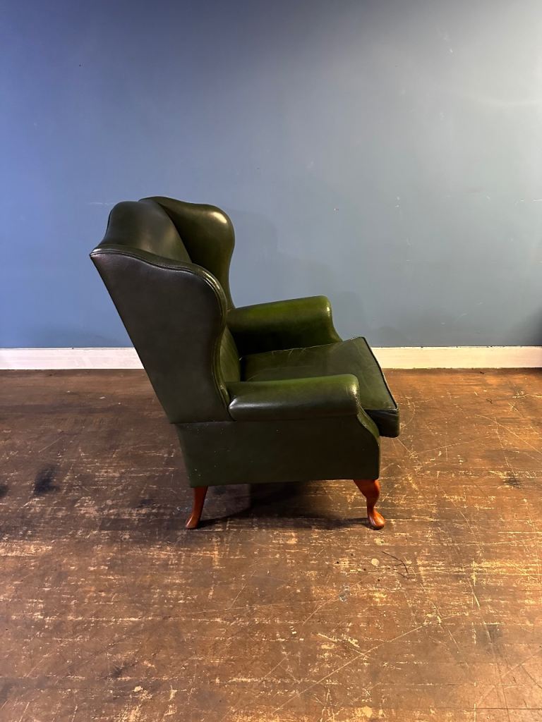 Superb green leather chesterfield Queen Anne armchair Uk delivery 