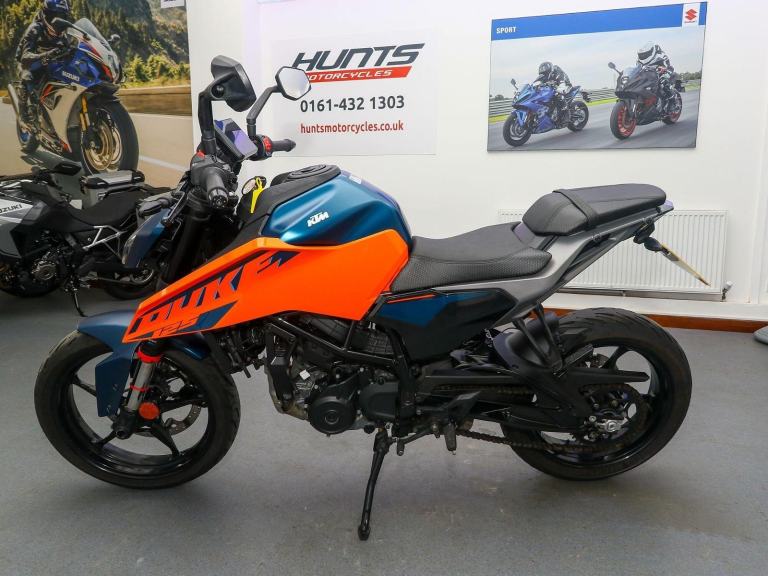 2025 KTM 125 Duke 125 X-Ring Euro 5