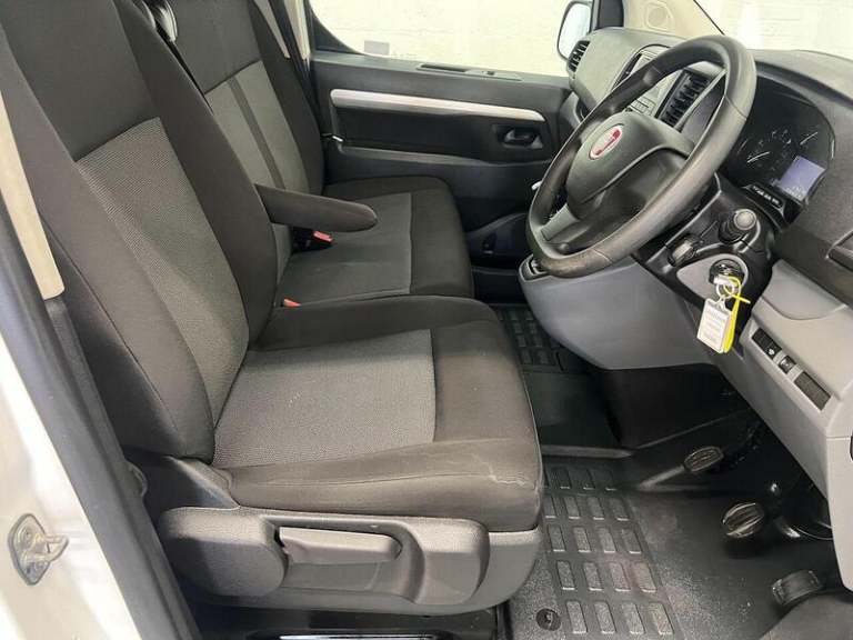 2022 Fiat Scudo 2.0 MultiJet 145 Tecnico Crew Van PANEL VAN DIESEL Manual