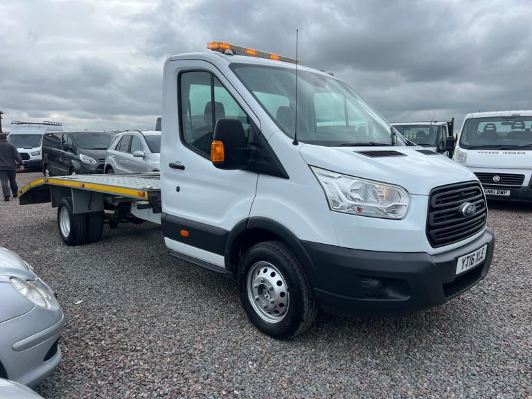 2016 Ford Transit 2.2 TDCi 125ps Heavy Duty RECOVERY TRUCK 3500kg Beavertail Diesel Manual