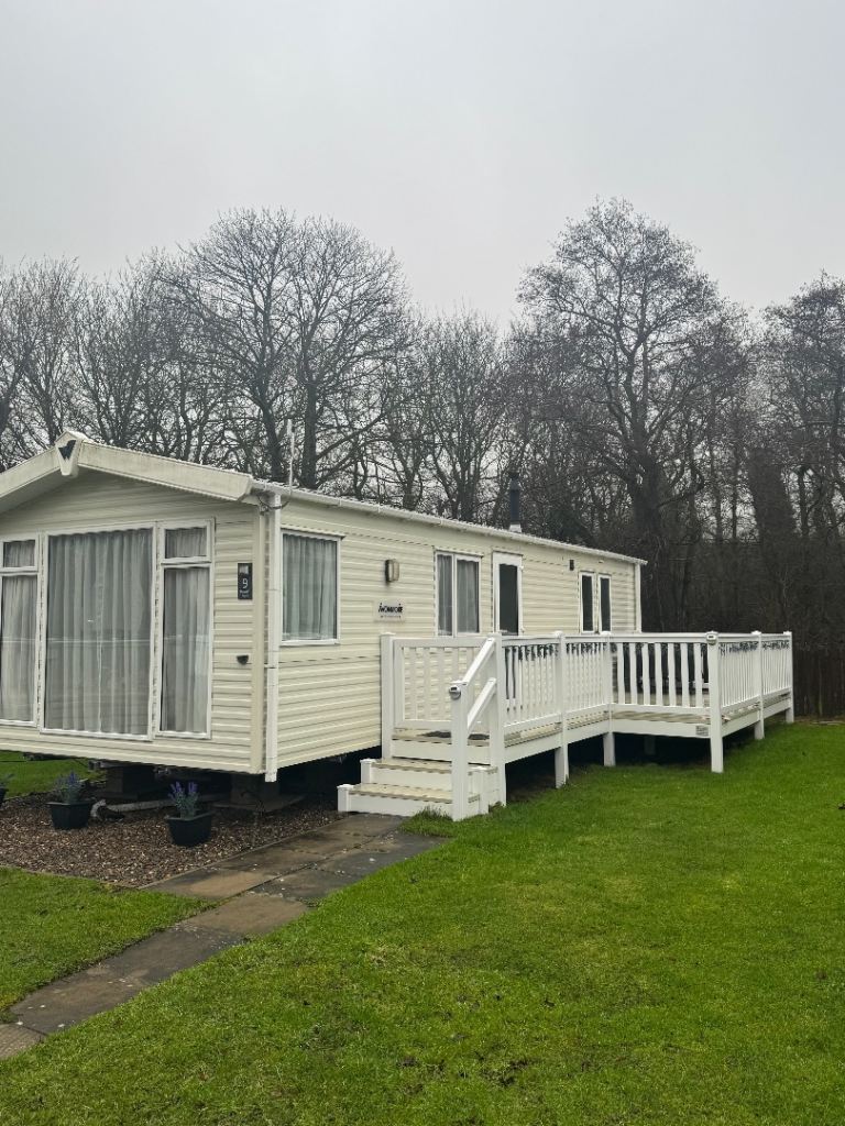£19,950 - 2013 Willerby Avondale 2 Bed 6 birth ~ Riverside Park Wooler - 12 MONTH PARK