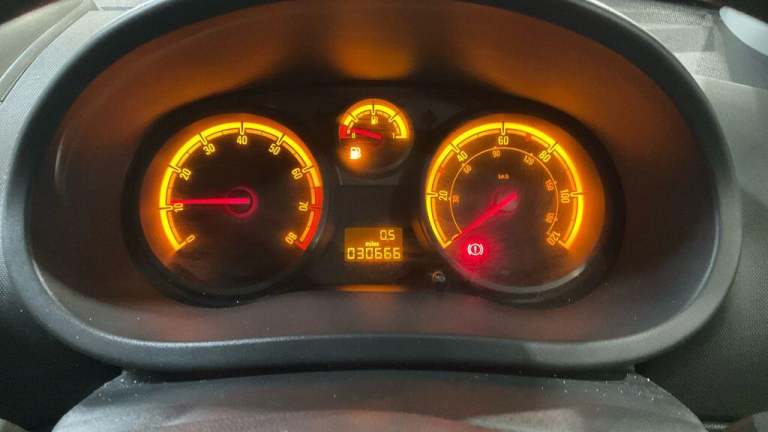 2013 Vauxhall Corsa 1.0 ecoFLEX S 3dr HATCHBACK PETROL Manual