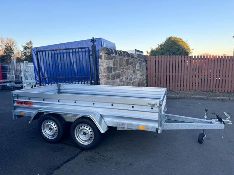 BRAND NEW 10ft X 5ft TWIN AXLE FLAT NIEWIADOW TRAILER 750KG