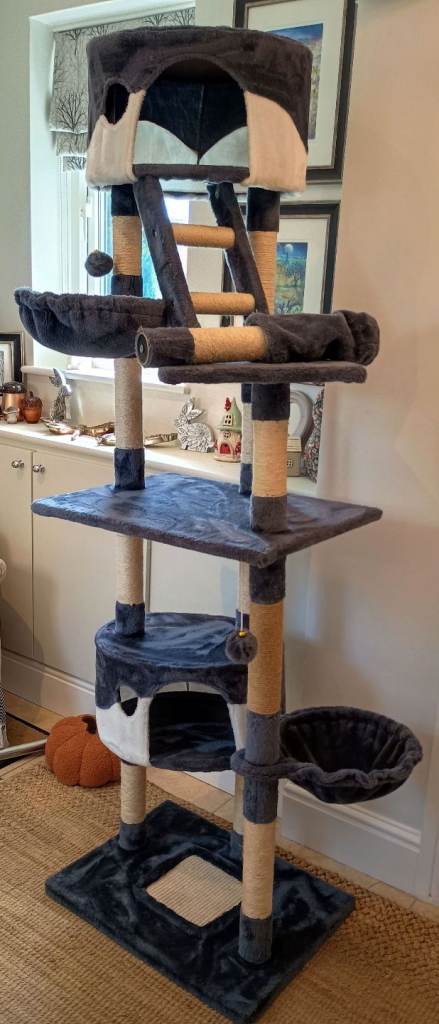 Fantastic Cat Tree