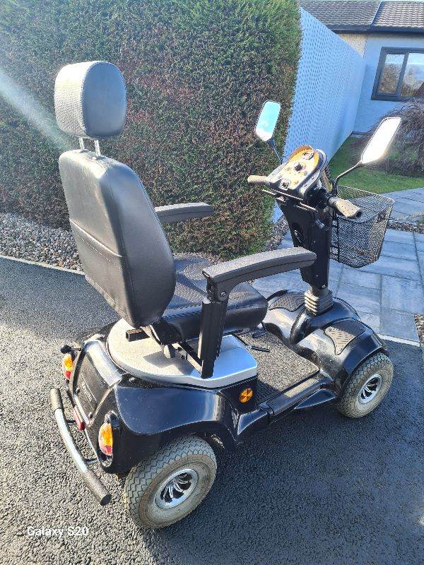 Larger 8 mph mercury mobility scooter can deliver today