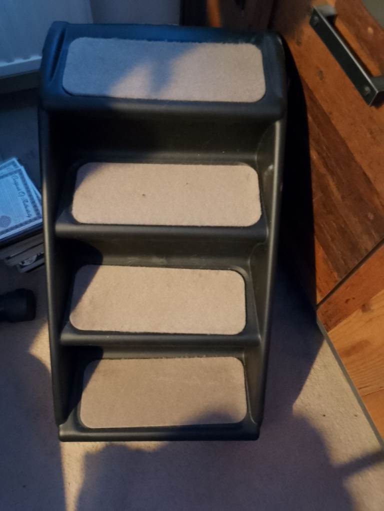 Pet steps suitable for cat or small dog 