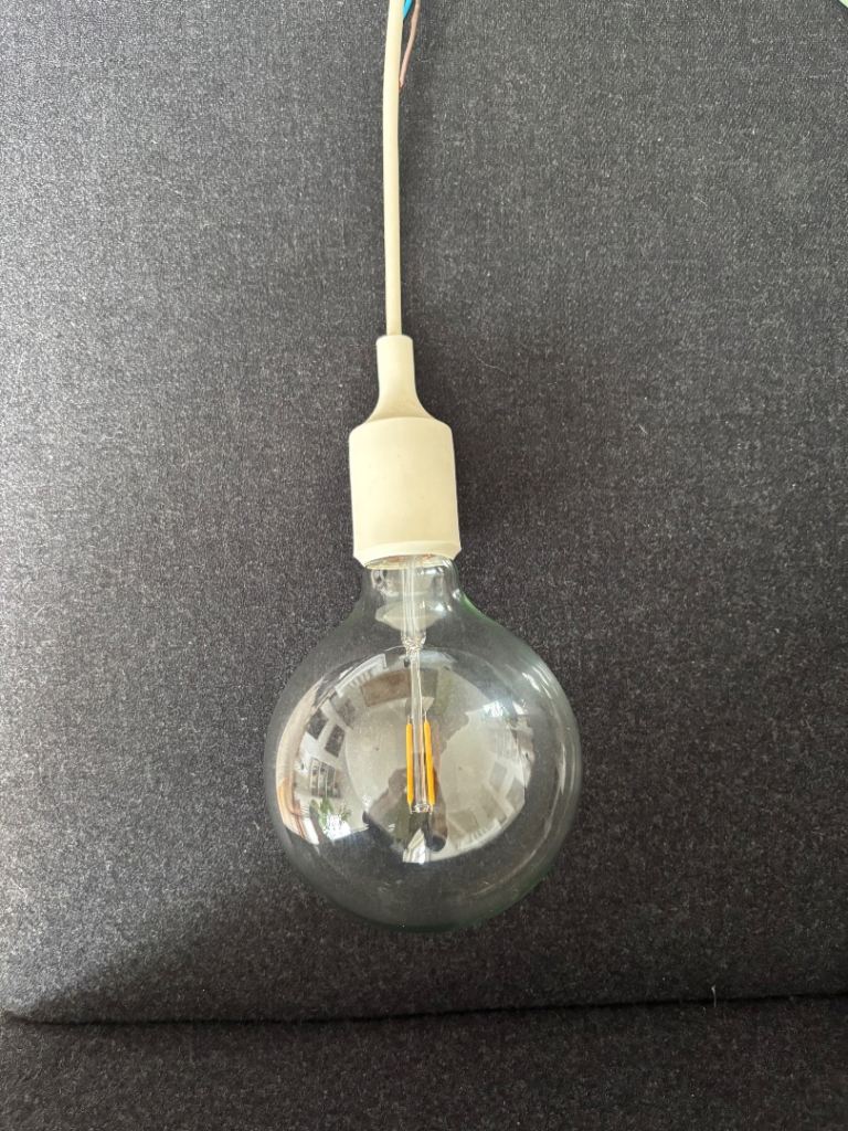 Muuto Pendant Light- white