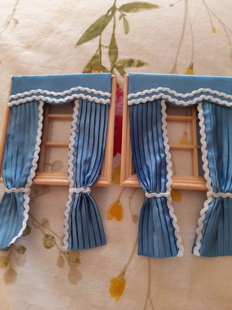 Pair of Miniature Dollhouse Windows with Blue Curtains