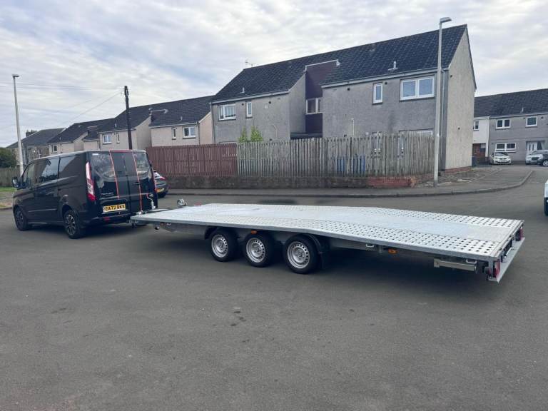 BRAND NEW 19,6FT x 6,8FT ( 6Mx2,1M) NIEWIADOW JUPITER TRI/ TRIPLE AXLE CAR TRANSPORTER 3500KG