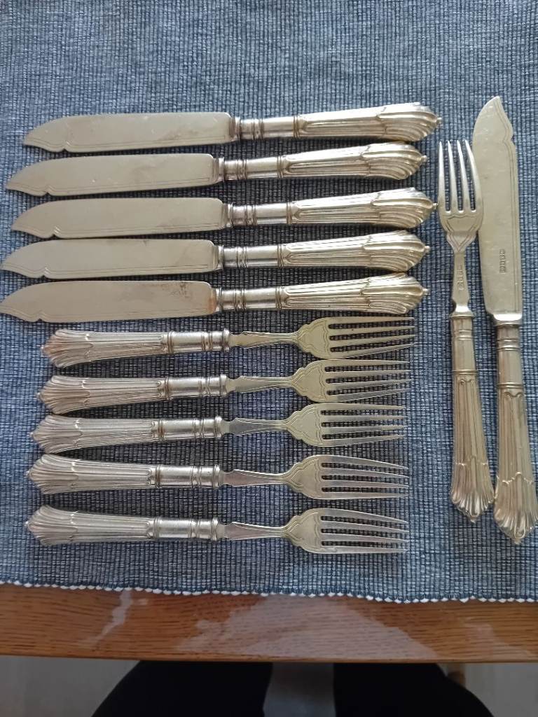 Vintage silver plated fish cutlery