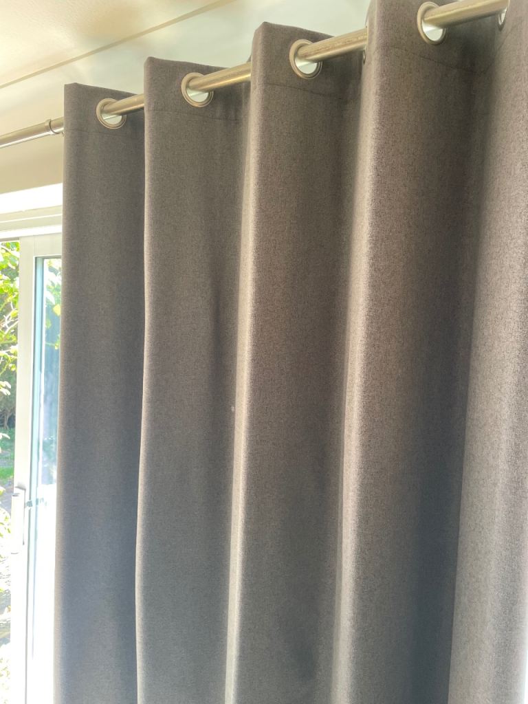 Eyelet curtains