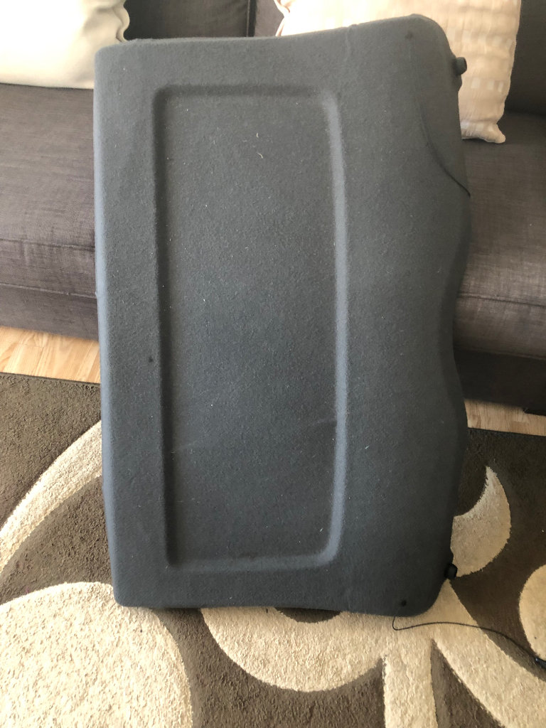 BMW 1 series parcel shelf from 08 reg good condition 