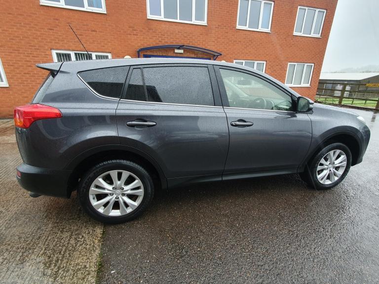 2013 Toyota RAV4 2.2 D-4D Icon SUV 5dr Diesel Manual 4WD Euro 5 (150 ps)