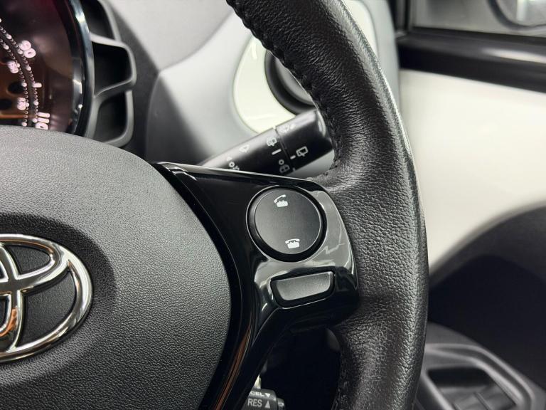 2018 Toyota AYGO 1.0 VVT-i X-Play 5dr HATCHBACK PETROL Manual