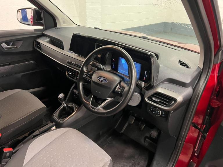 2024 Ford Transit Courier 1.0 EcoBoost 125ps Limited Van PANEL VAN PETROL Manual