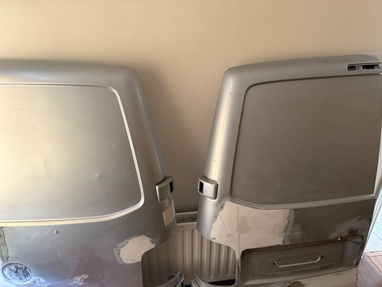 Transporter T5/T6 Barn Doors