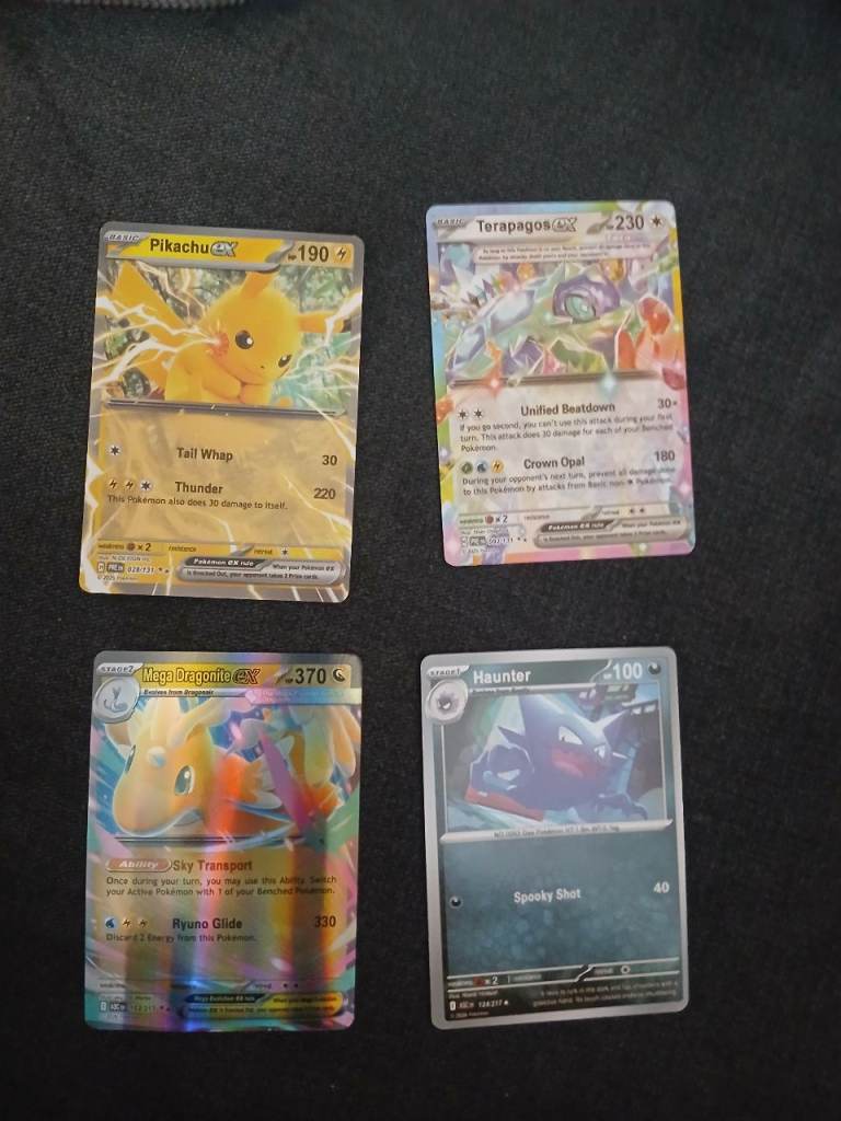 Pokemon Trading Cards - Pikachu, Terrakion, Dragonite, Honchkrow