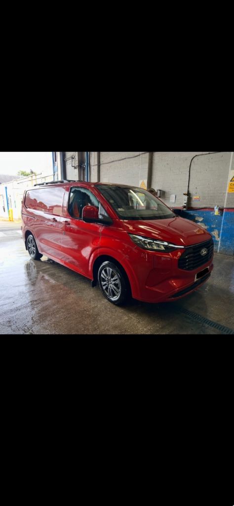 2024 Trans custom Hybrid 232psi 2.5 petrol 