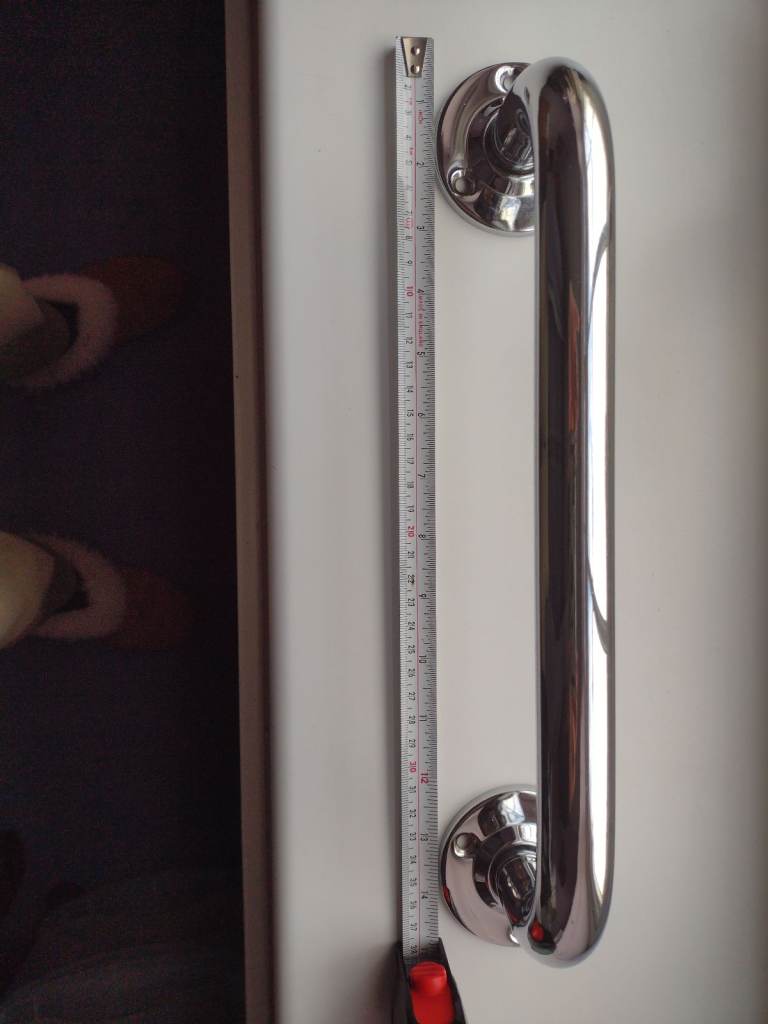 Chrome grab bar 32 cm long