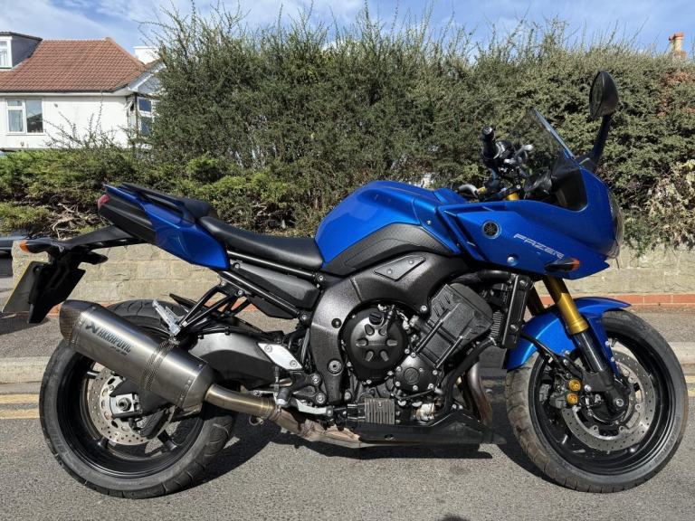 YAMAHA FAZER FZ8 2012