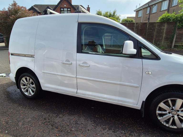Volkswagen, CADDY, Panel Van, 2011, Manual, 1598 (cc)
