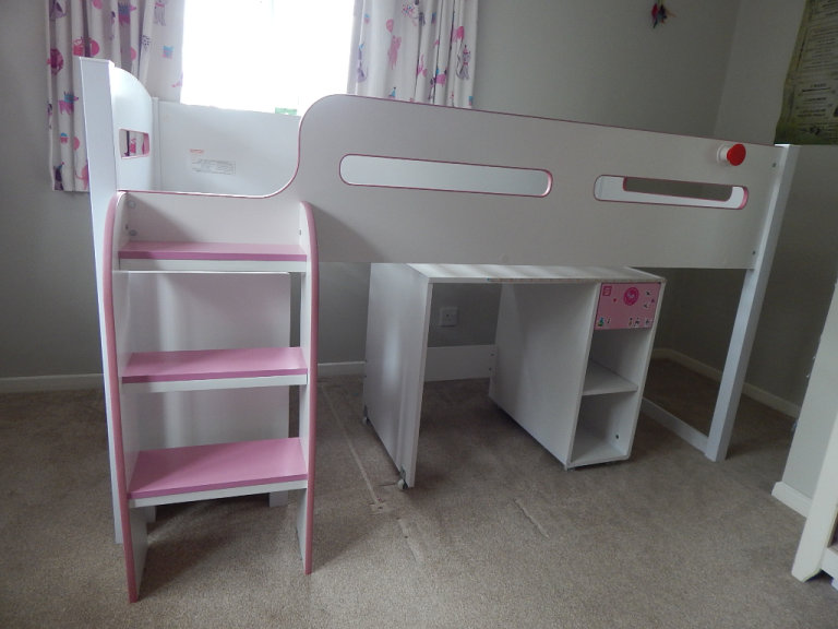 PINK & WHITE MID SLEEPER BED