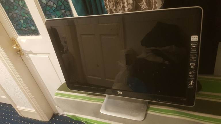 HP Computer Monitor – Black, Good Condition