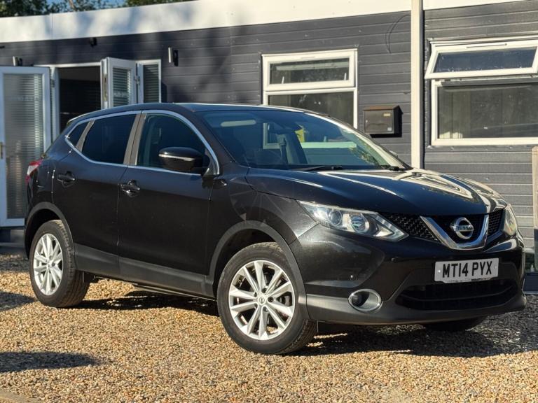 2014 Nissan Qashqai 1.5 dCi Acenta Premium 5dr HATCHBACK Diesel Manual