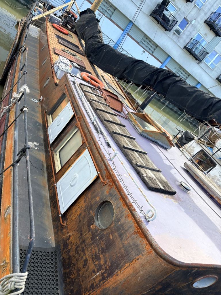 Room with Private Office on a Dutch Barge