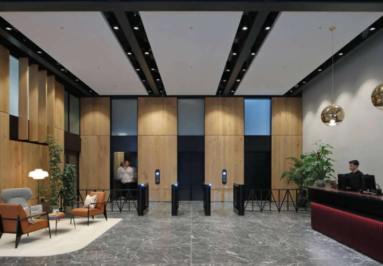 Creative & Modern *Marble Arch* Private Serviced Offices: Units from 6 to 255 desks for rent W1H