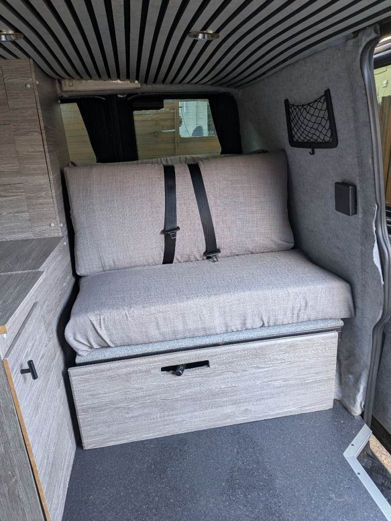 VW T4 3/4 rock and roll bed