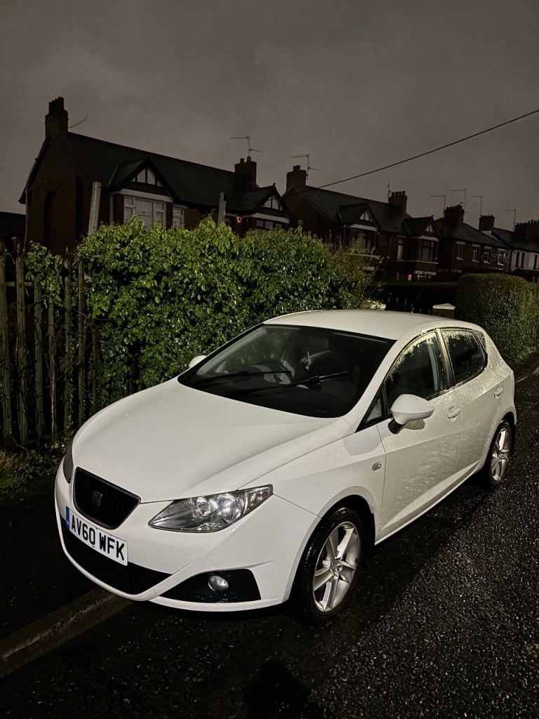 Seat, IBIZA, Hatchback, 2010, Manual, 1598 (cc), 5 doors
