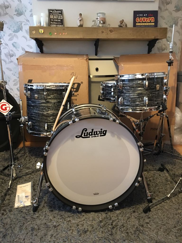 Ludwig Classic Maple Downbeat Kit In Vintage Black Oyster, Think Beatles!