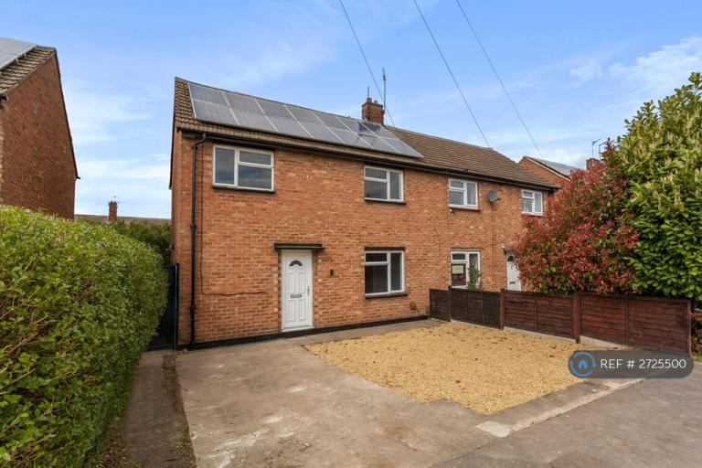 3 bedroom house in Friars Crescent, Newark, NG24 (3 bed) (#2725500)