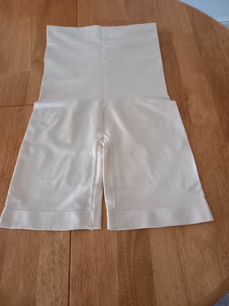 Conturve Skin colour  Shapewear Shorts –  New