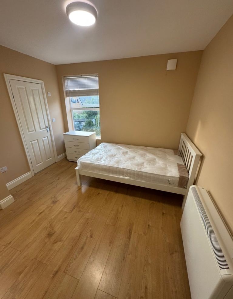 Room Luton 