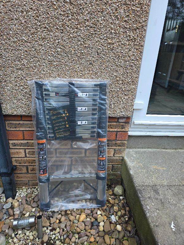Telescopic ladder 3.8m 12.5ft