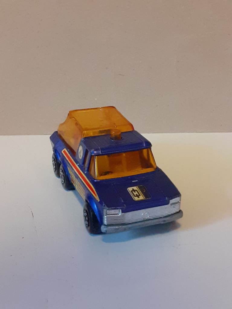 VINTAGE MATCHBOX TEAM HONDA PICK UP TRUCK AND MOTORCYCLE - 1974