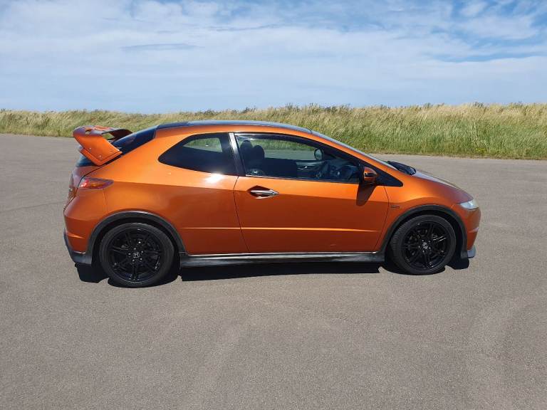 HONDA CIVIC TYPE S  2.2 .  