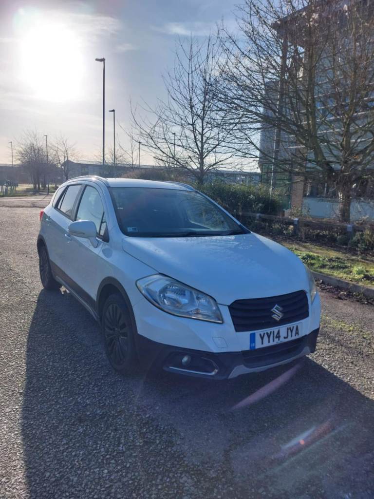 Suzuki, SX4 S-CROSS, Hatchback, 2014, Manual, 1586 (cc), 5 doors