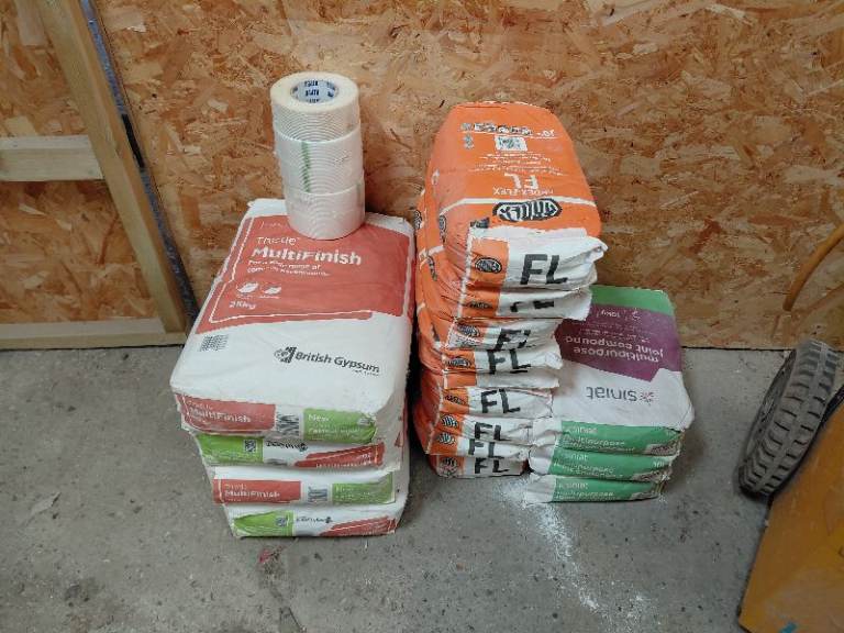 New British Gypsum Plaster Bags and Plasterboard Adhesive