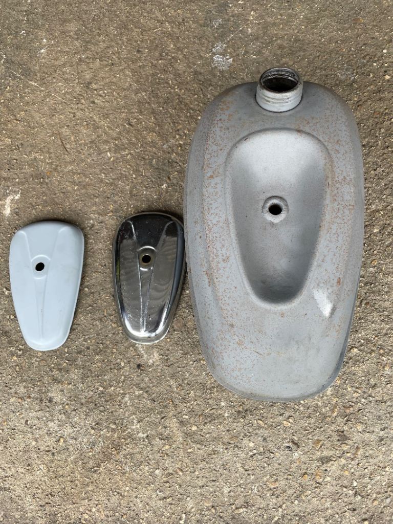 PUCH MS 50 fuel tank and two covers