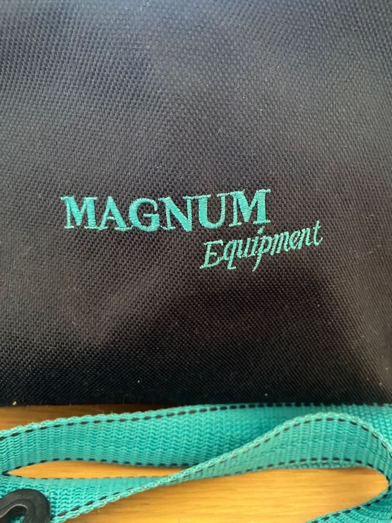 Magnum handlebar bag