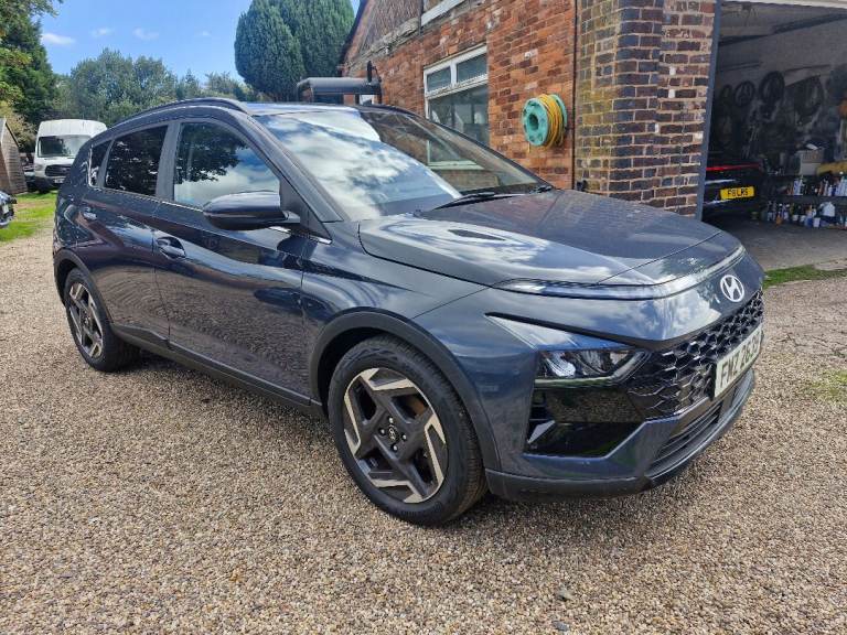 Hyundai BAYON Premium (2024) 1.0 T-GDi. 1 owner, 2677 miles, Serviced! Part ex welcome