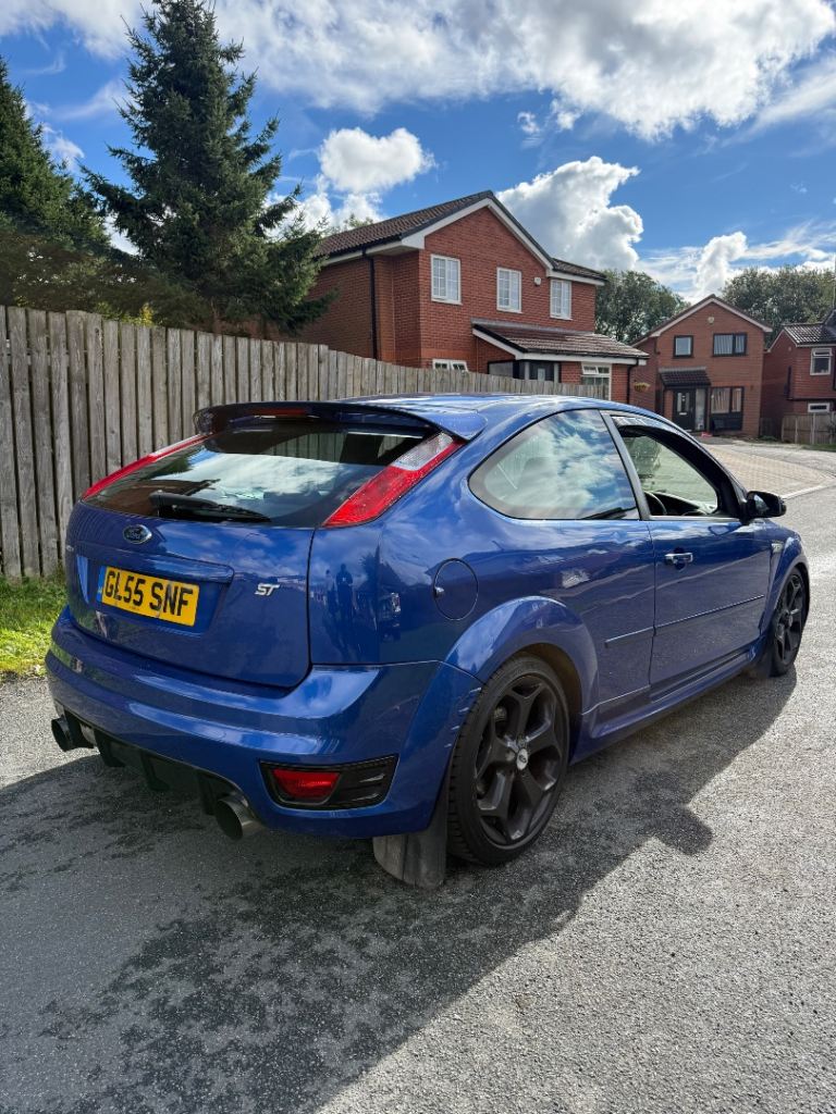 Ford, FOCUS, Hatchback, 2006, Manual, 2522 (cc), 3 doors